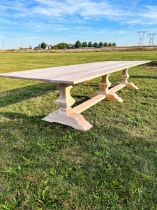 The Gardenia Table