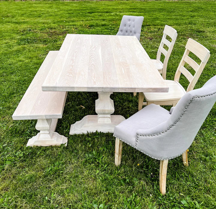 The Gardenia Bench
