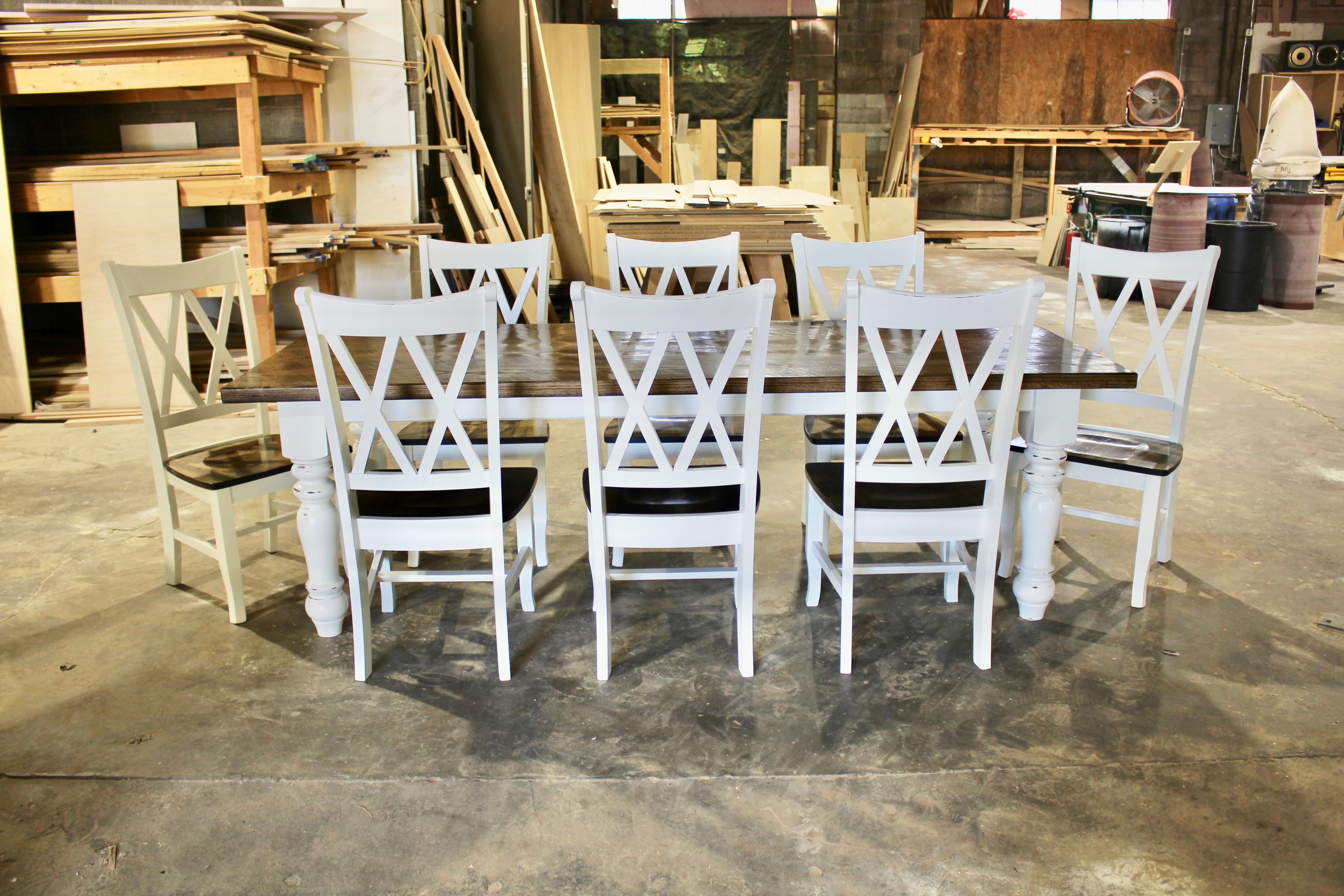 The Pettigen Farm Table